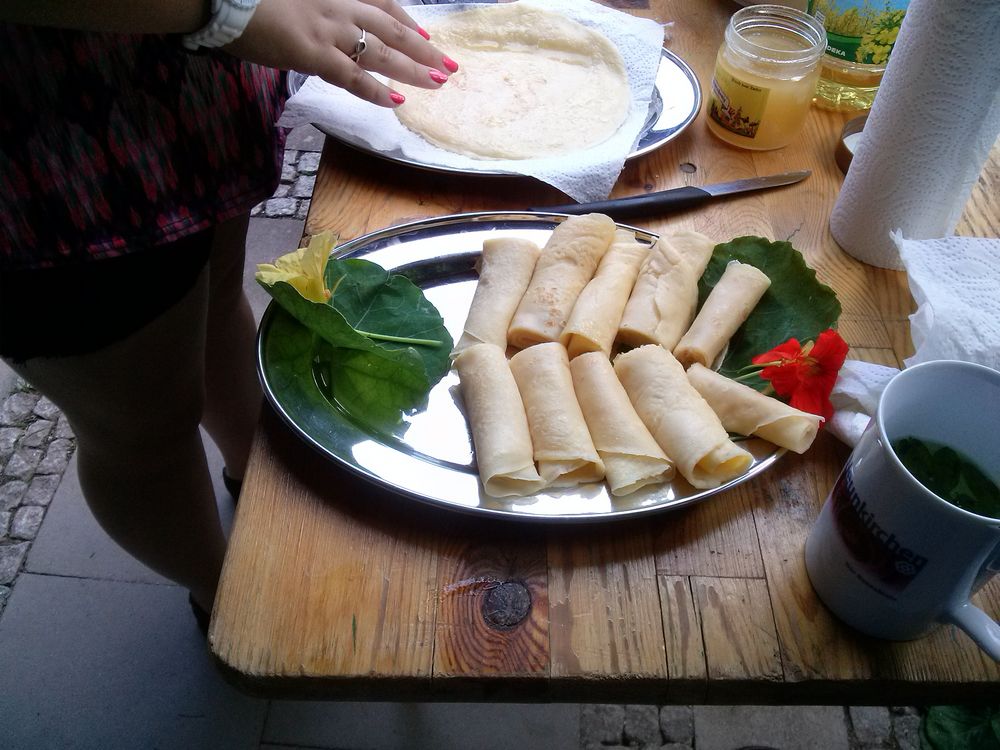 Pfannkuchen auf einer Platte